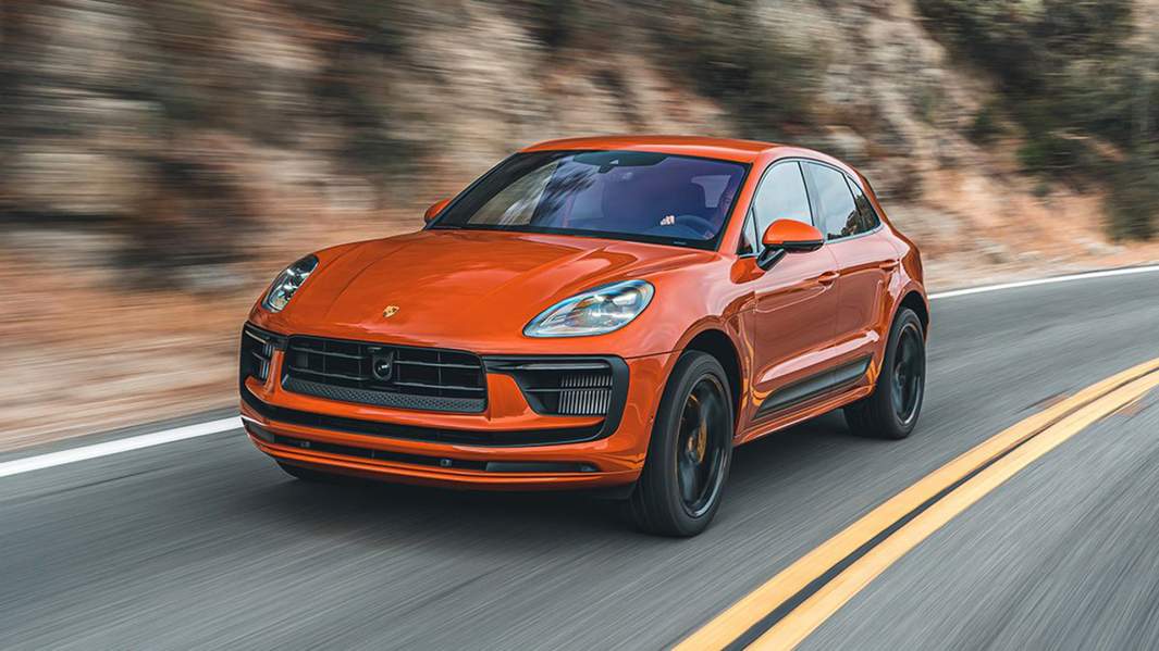 Замена масла на Porsche Macan
