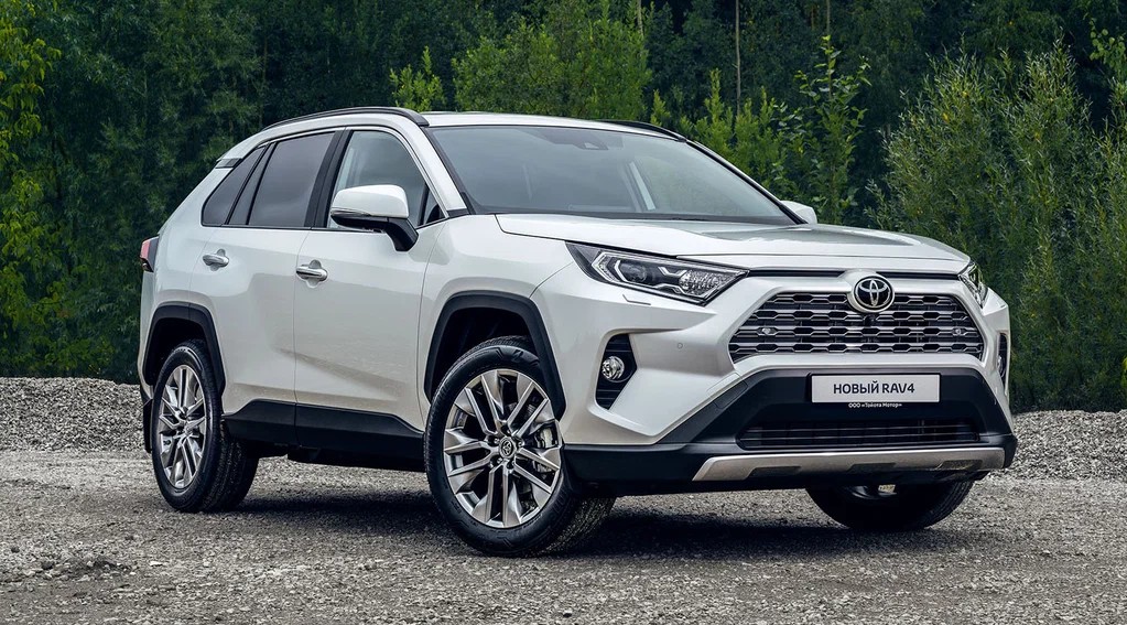 Замена масла  на Toyota rav4